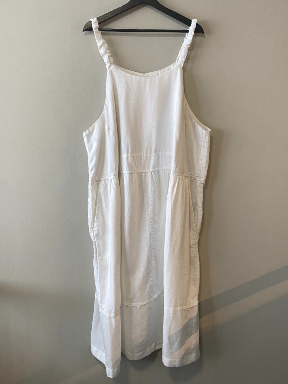 Handmade Plus Size Linen Cotton White Gathered Strappy Pockets Dress